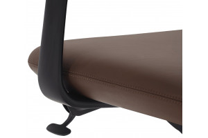 Кресло руководителя Venetto черная база/кожа, коричневый