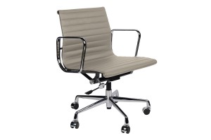 Кресло Eames Style Ribbed Office Chair EA 117 серая кожа