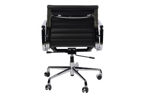 Кресло Eames Ribbed Office Chair EA 117 черная кожа 