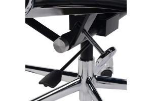 Кресло Eames Style Ribbed Office Chair EA 117 черная кожа 