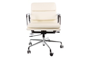 Кресло Eames  Soft Pad Office Chair EA 217 кремовая кожа