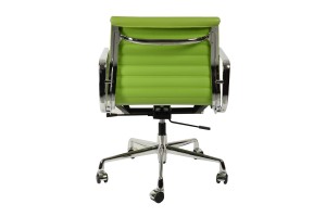 Кресло Eames Style Ribbed Office Chair EA 117 салатовая кожа