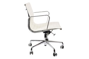 Кресло Eames  Ribbed Office Chair EA 117 белая кожа