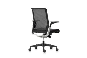 Офисное эргономичное кресло MATCH черная сетка