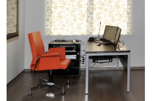 Кресло Interstuhl AXOS с высокой спинкой черное Кресло Interstuhl AXOS с высокой спинкой черное