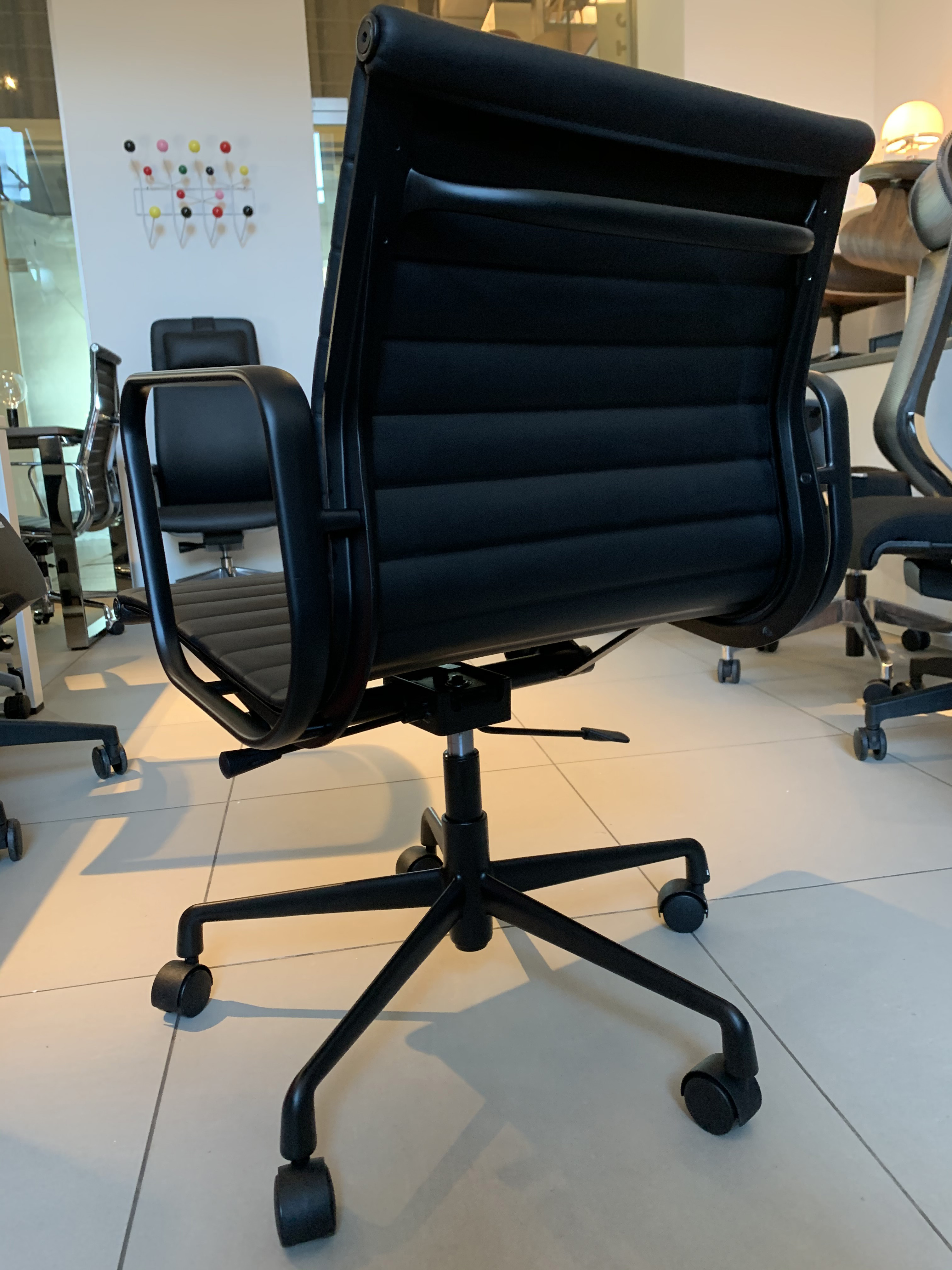 Black bankers outlet chair